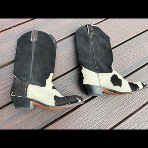 Women’s Vintage Cowboy Boots